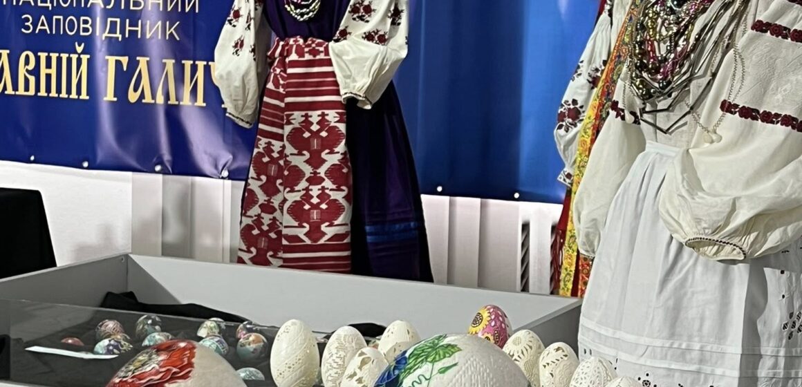 У заповіднику «Давній Галич» відкрилася виставка «Врятована спадщина»