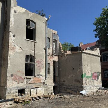 Влада прокоментувала демонтаж стіни історичної будівлі в Івано-Франківську