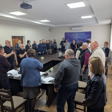 У Печеніжинській громаді відмовилися від ямкового ремонту дороги і шукають кошти на повноцінний