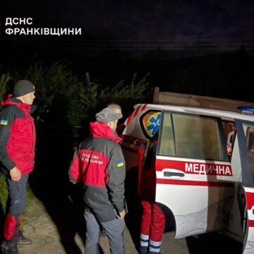 Гірські рятувальники надали допомогу 25-річному мандрівнику з астмою