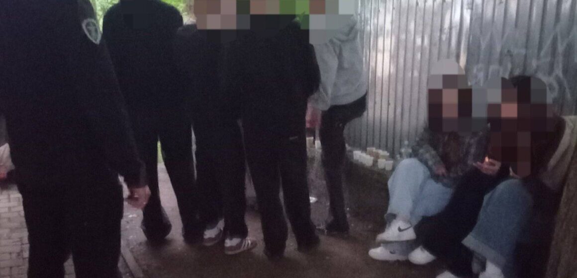 За тиждень у Калуші припинено десятки порушень громадського порядку За тиждень у Калуші припинено десятки порушень громадського порядку