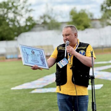 У Калуші діти створили унікальний логотип міста і стали рекордсменами