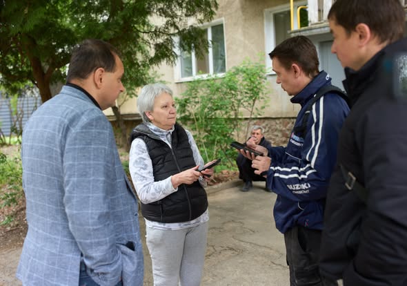 Що з тиском води на вулиці Бандери з’ясовував міський голова у щовівторковій інспекції Що з тиском води на вулиці Бандери з’ясовував міський голова у щовівторковій інспекції