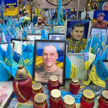 Воїна Станіслава Соломчака з Калуша посмертно нагородили орденом «За мужність» і «Комбатантським хрестом»