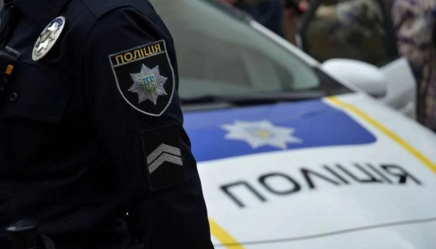 У Богородчанах під час перевірки документів виник конфлікт між групою осіб, поліцією та ТЦК У Богородчанах під час перевірки документів виник конфлікт між групою осіб, поліцією та ТЦК