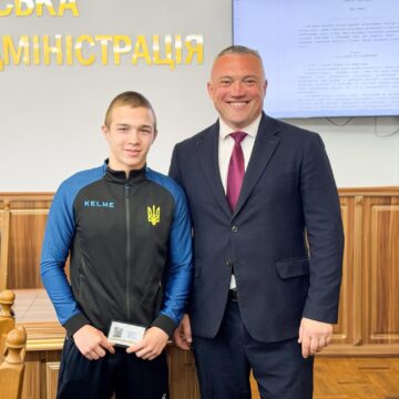 “Золото” Чемпіонату України та звання Майстра спорту: нагорода знайшла прикарпатського борця “Золото” Чемпіонату України та звання Майстра спорту: нагорода знайшла прикарпатського борця