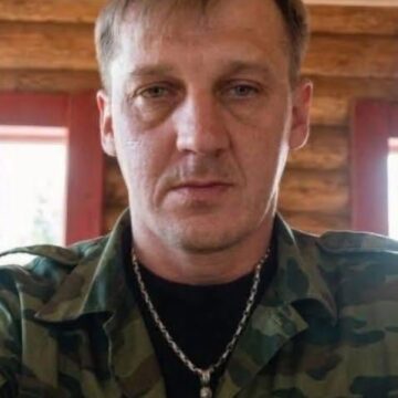 “На щиті” повертається з фронту Олег Боднарук із Косівщини, який вважався зниклим безвісти “На щиті” повертається з фронту Олег Боднарук із Косівщини, який вважався зниклим безвісти