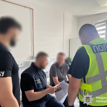 На Тлумаччині голова бюджетної комісії міськради через власну фірму заволодів 1,7 мільйона на ремонті шкіл