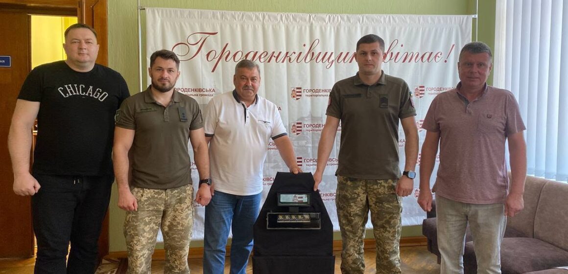 Городенківська міська рада передала бронещит для ЗСУ