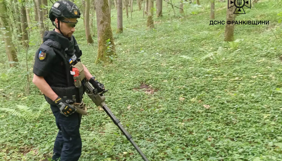 Піротехніки знищили два вибухонебезпечні предмети часів Другої світової війни