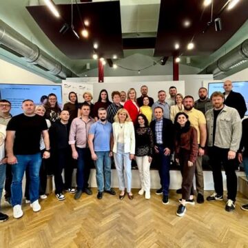 Розвиток та стійкість: керівництво Калуської громади переймає передові управлінські практики у Києві