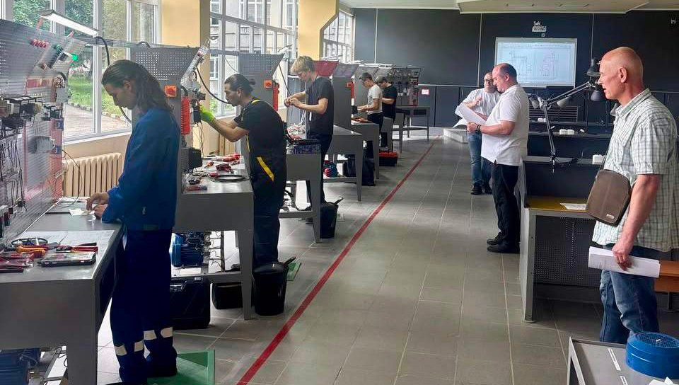 На Прикарпатті завершився регіональний етап Всеукраїнського конкурсу професійної майстерності «WorldSkills Ukraine». Відомі імена переможців На Прикарпатті завершився регіональний етап Всеукраїнського конкурсу професійної майстерності «WorldSkills Ukraine». Відомі імена переможців