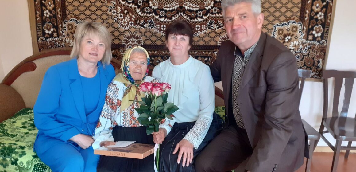 Жителька села Кадобна Марта Паньків відзначила 95-річний ювілей Жителька села Кадобна Марта Паньків відзначила 95-річний ювілей