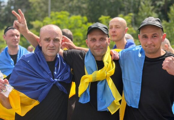 З російського полону звільнили 186 українців — четверо з Прикарпаття