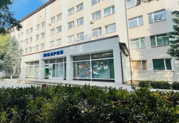 Пацієнти Снятинської громади позбавлені паліативної медичної допомоги у місцевому стаціонарі