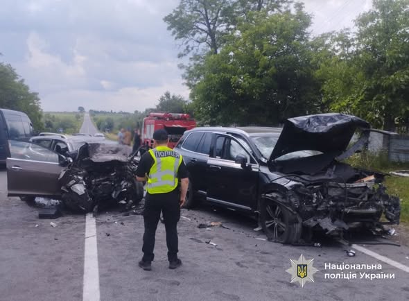 Двоє загиблих, травмована неповнолітня та затриманий водій у стані сп’яніння: поліція Прикарпаття розслідує дві ДТП Двоє загиблих, травмована неповнолітня та затриманий водій у стані сп’яніння: поліція Прикарпаття розслідує дві ДТП
