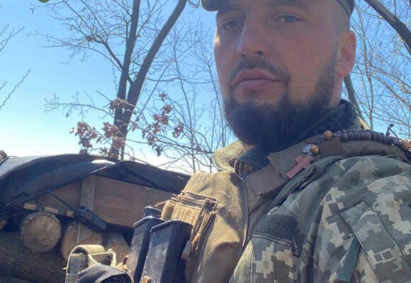 “Без Бога — ні до порога”. Історія капелана  на псевдо «Дєк»