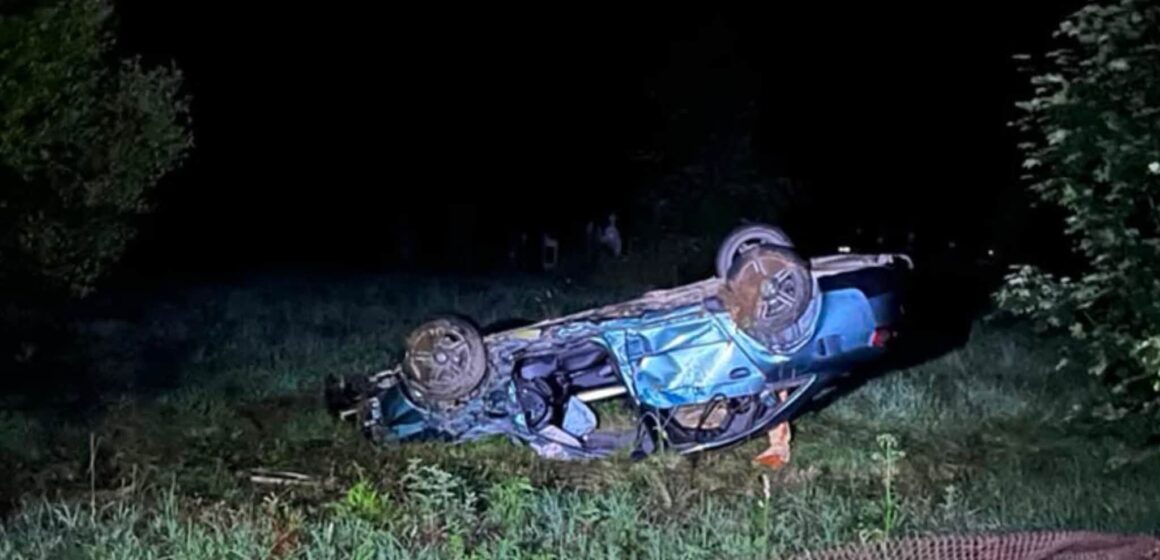Поліцейські Прикарпаття розслідують три ДТП, у яких двоє людей загинули, ще один травмувався Поліцейські Прикарпаття розслідують три ДТП, у яких двоє людей загинули, ще один травмувався