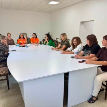 У Бурштині провели тренінг підтримки для рідних безвісти зниклих Захисників У Бурштині провели тренінг підтримки для рідних безвісти зниклих Захисників