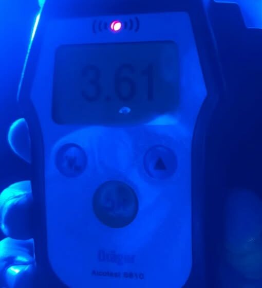 Завдяки зверненню небайдужого громадянина вдалося запобігти можливій трагедії на дорозі Завдяки зверненню небайдужого громадянина вдалося запобігти можливій трагедії на дорозі