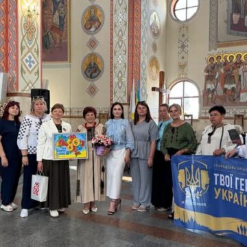 У Коломийській громаді презентували громадську організацію “Твої Герої, Україно”