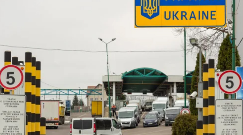 Кордони України з ЄС та Молдовою перетнули 108 тисяч осіб Кордони України з ЄС та Молдовою перетнули 108 тисяч осіб