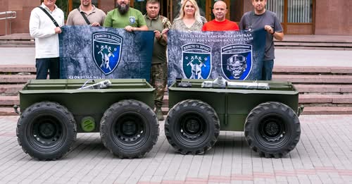 Івано-Франківськ передав для 42 бригади два наземні роботизовані комплекси «Тарган»