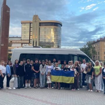 Діти військових з Івано- Франківська вирушили на відпочинок до Угорщини