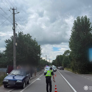 На Надвірнянщині авто збило велосипедиста