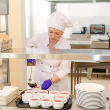 404,7 млн грн субвенції отримає Прикарпаття на організацію харчування школярів 404,7 млн грн субвенції отримає Прикарпаття на організацію харчування школярів