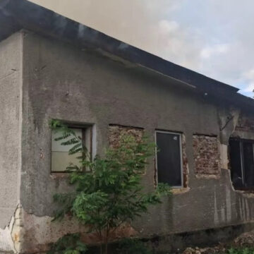 На Рогатинщині рятувальники ліквідували пожежу складського приміщення На Рогатинщині рятувальники ліквідували пожежу складського приміщення
