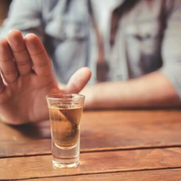 На Косівщині пенсіонер побив знайомого за те, що той відмовився випити горілку На Косівщині пенсіонер побив знайомого за те, що той відмовився випити горілку