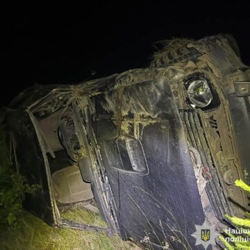 Двоє людей загинули, ще одна жінка травмована: поліція Прикарпаття розслідує три ДТП за вихідні Двоє людей загинули, ще одна жінка травмована: поліція Прикарпаття розслідує три ДТП за вихідні