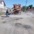 На Р-20 у Снятинській громаді ремонтують аварійну ямковість (ФОТО)