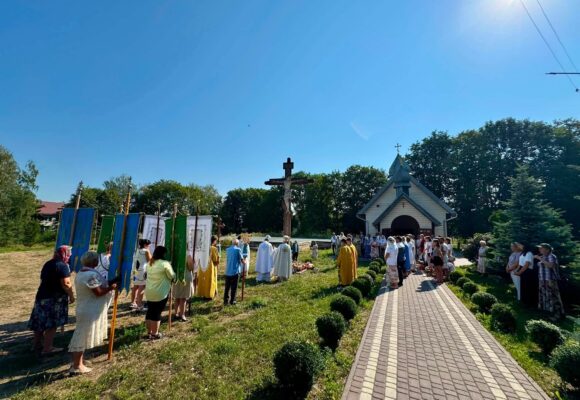 Бурштинський храм Преображення Господнього відзначає 24-ту річницю освячення