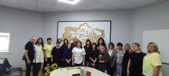 «Соняхи, що пам’ятають»: у Калуші родини загиблих Захисників створили карту пам’яті України «Соняхи, що пам’ятають»: у Калуші родини загиблих Захисників створили карту пам’яті України