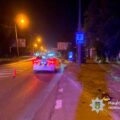 Поліцейські Івано-Франківська оперативно розшукали та затримали водія, який здійснив наїзд на жінку та втік з місця ДТП