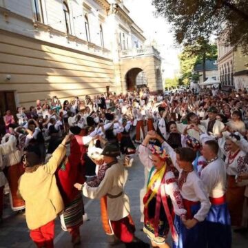 У Коломиї відбувся ювілейний X Всеукраїнський фестиваль народної хореографії «Покутські витоки»