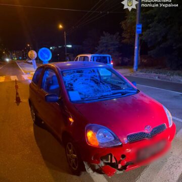 В Івано-Франківську під колеса авто потрапила 13-річна дівчина В Івано-Франківську під колеса авто потрапила 13-річна дівчина