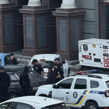 В Івано-Франківську поліцейські виявили водія, який порушив правила військового обліку В Івано-Франківську поліцейські виявили водія, який порушив правила військового обліку