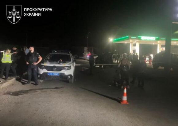 Чоловіка, який стріляв поблизу однієї з автозаправних станцій міста знову взяли під варту Чоловіка, який стріляв поблизу однієї з автозаправних станцій міста знову взяли під варту