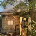 У Тисмениці рятувальники ліквідували пожежу господарської будівлі (ФОТОФАКТ)