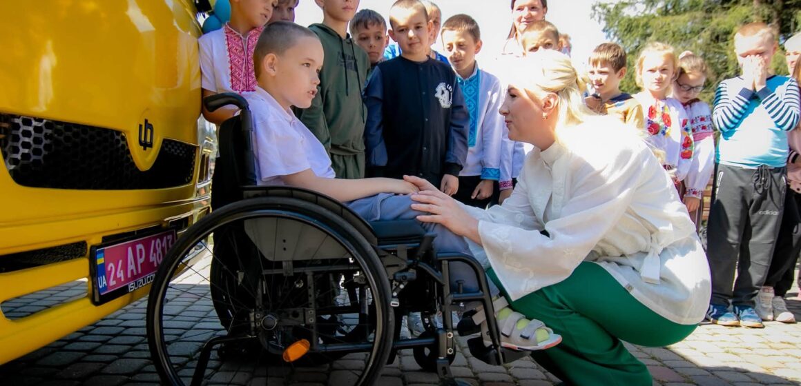 Дві гірські громади Прикарпаття отримали спеціалізовані “школярики” (ФОТО) Дві гірські громади Прикарпаття отримали спеціалізовані “школярики” (ФОТО)