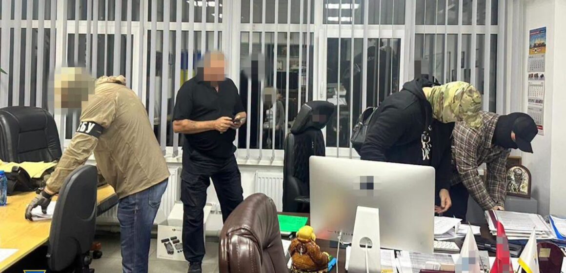 Планували підірвати ТЦК: СБУ запобігла теракту на Прикарпатті (ФОТО) Планували підірвати ТЦК: СБУ запобігла теракту на Прикарпатті (ФОТО)