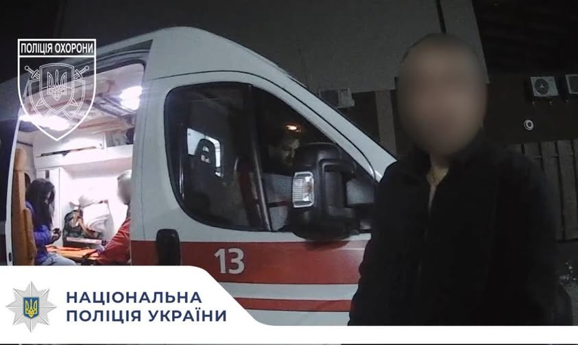 У Франківську компанія нетверезих чоловіків влаштувала конфлікт у магазині У Франківську компанія нетверезих чоловіків влаштувала конфлікт у магазині