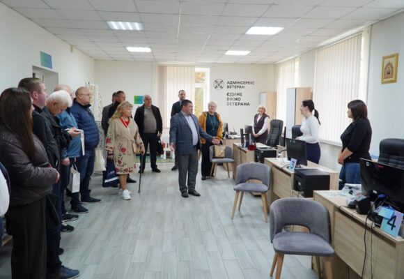 Понад 20 партнерів на три громади: як Прикарпаття перетворює міжнародну дружбу на реальні проєкти