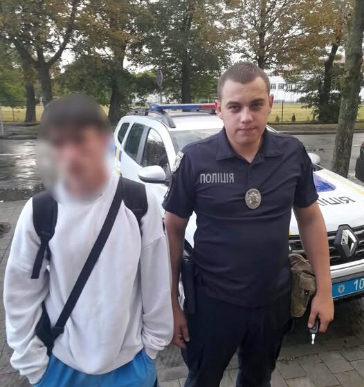 Знайшли за кілька годин: поліцейські розшукали 16-річного мешканця Долини Знайшли за кілька годин: поліцейські розшукали 16-річного мешканця Долини