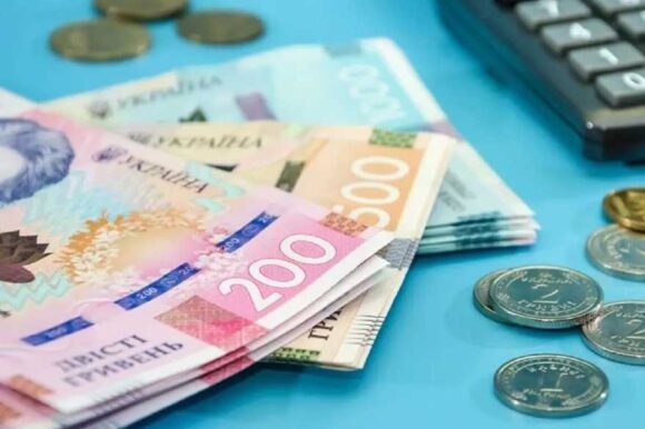 У Калуській громаді педагогам дошкілля, позашкілля та працівникам соцсфери виплачуватимуть щомісячні доплати