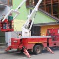 У Коломиї демонтували незаконно встановлені вивіски і рекламні конструкції