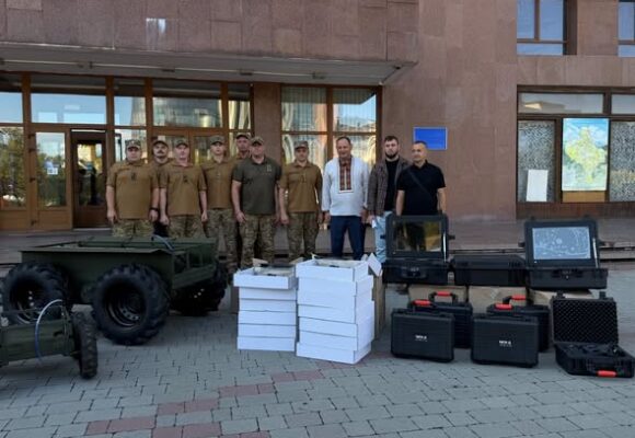З Івано-Франківська передали допомогу військовим за трьома проєктами Бюджету участі